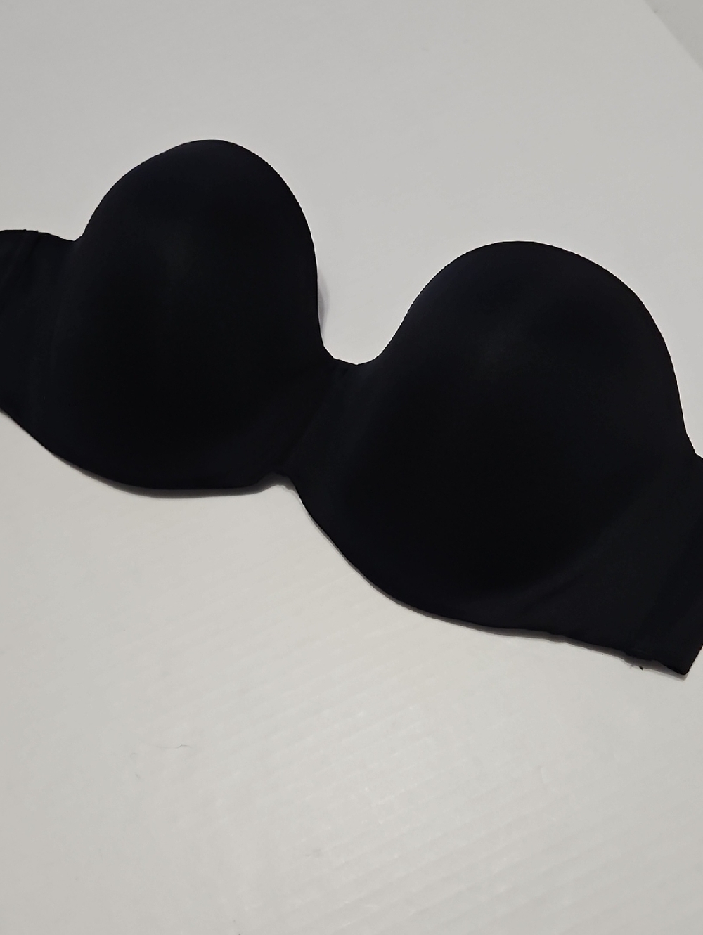 Maidenform Black Strapless Seamless Bone In Sides Bra Size 38D Plus Extender